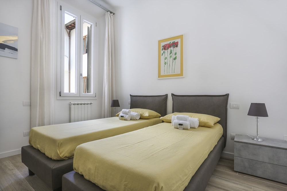 Florence Apartment Great Location - Hosted by Sweetstay 5/14