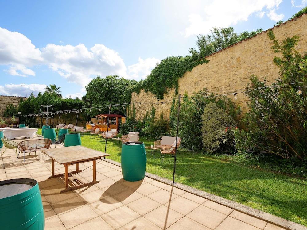 Mercure Bordeaux Chateau Chartrons 43/48