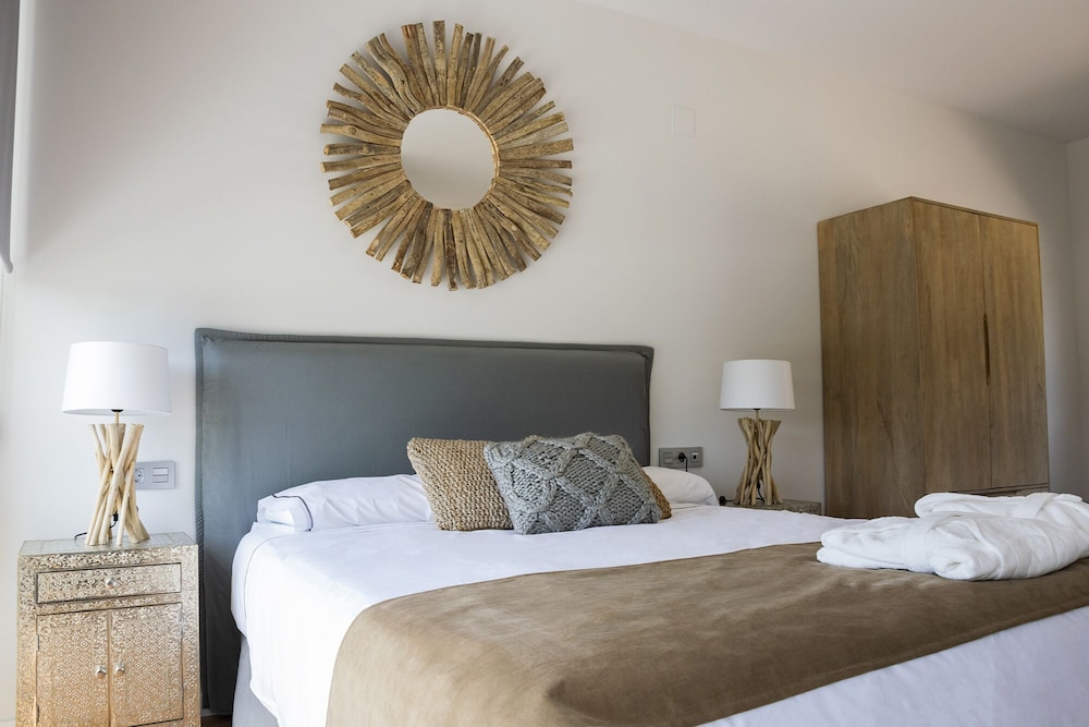 Puig Campana Nature Suites Hotel And Btt 9/35