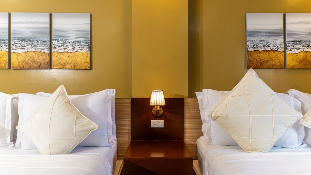 Hollywood Hotel Puerto Princesa 写真2
