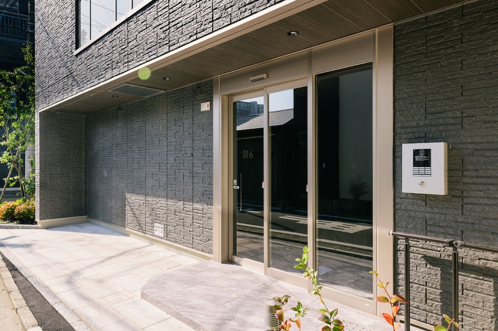 Grand Base Hakata Haruyoshi 28/50