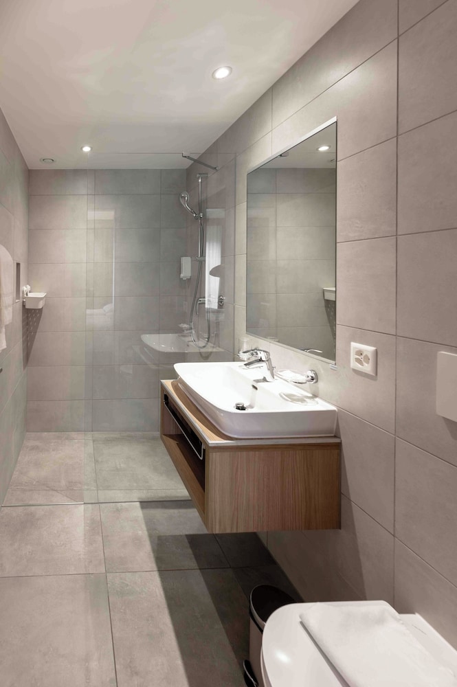 Los Lorentes Residences 47/50
