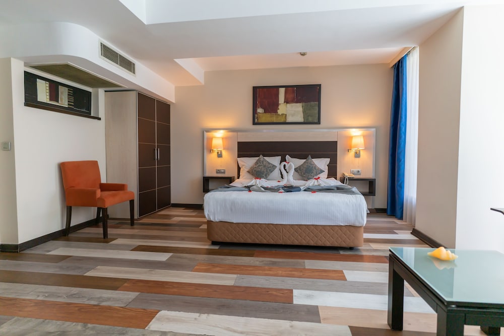 Lazz Hotel By Ketenci (ex. Izmir Comfort Hotel) 7/40