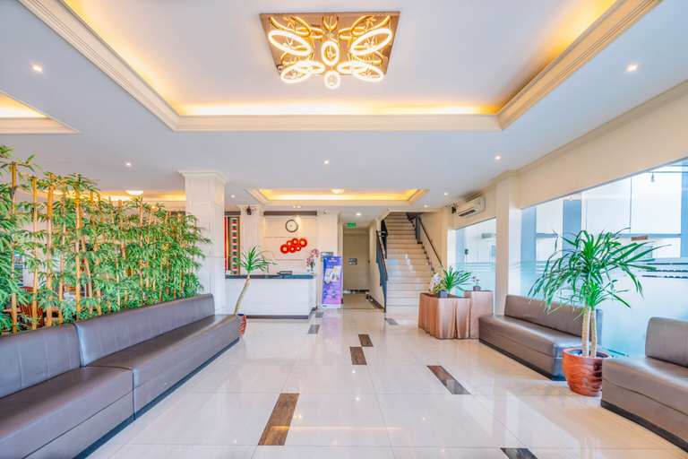 Puri Indah Hotel Subak 4/13
