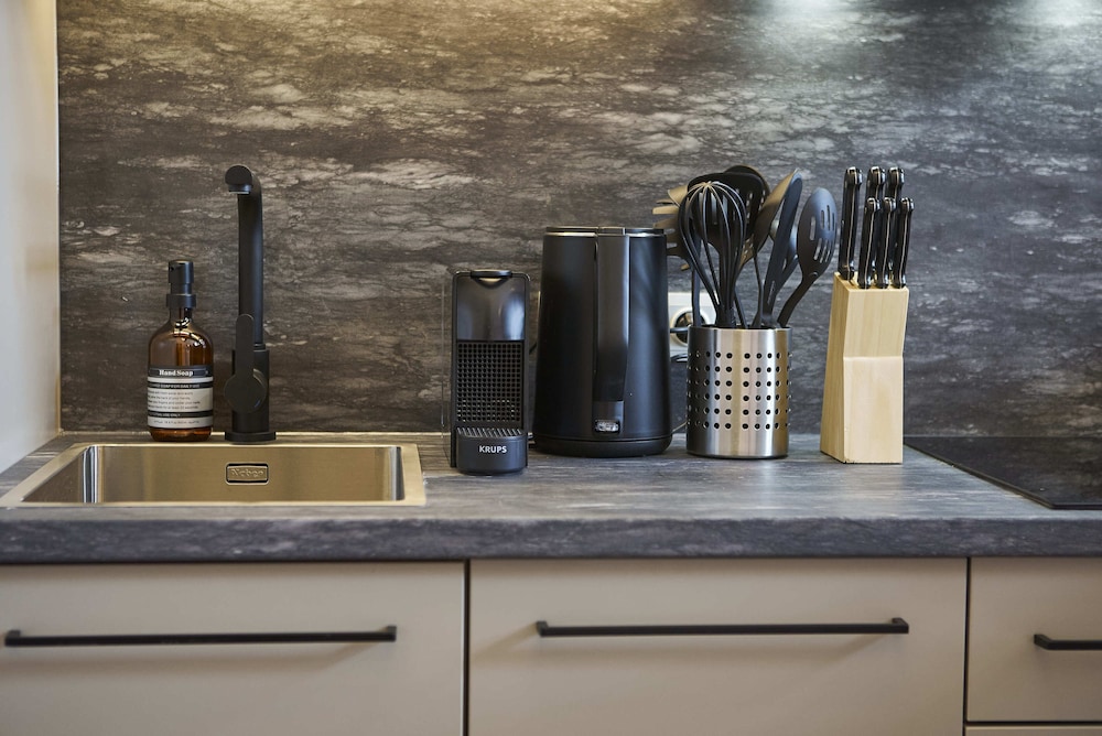 Nove Boutique Apartments 10/50
