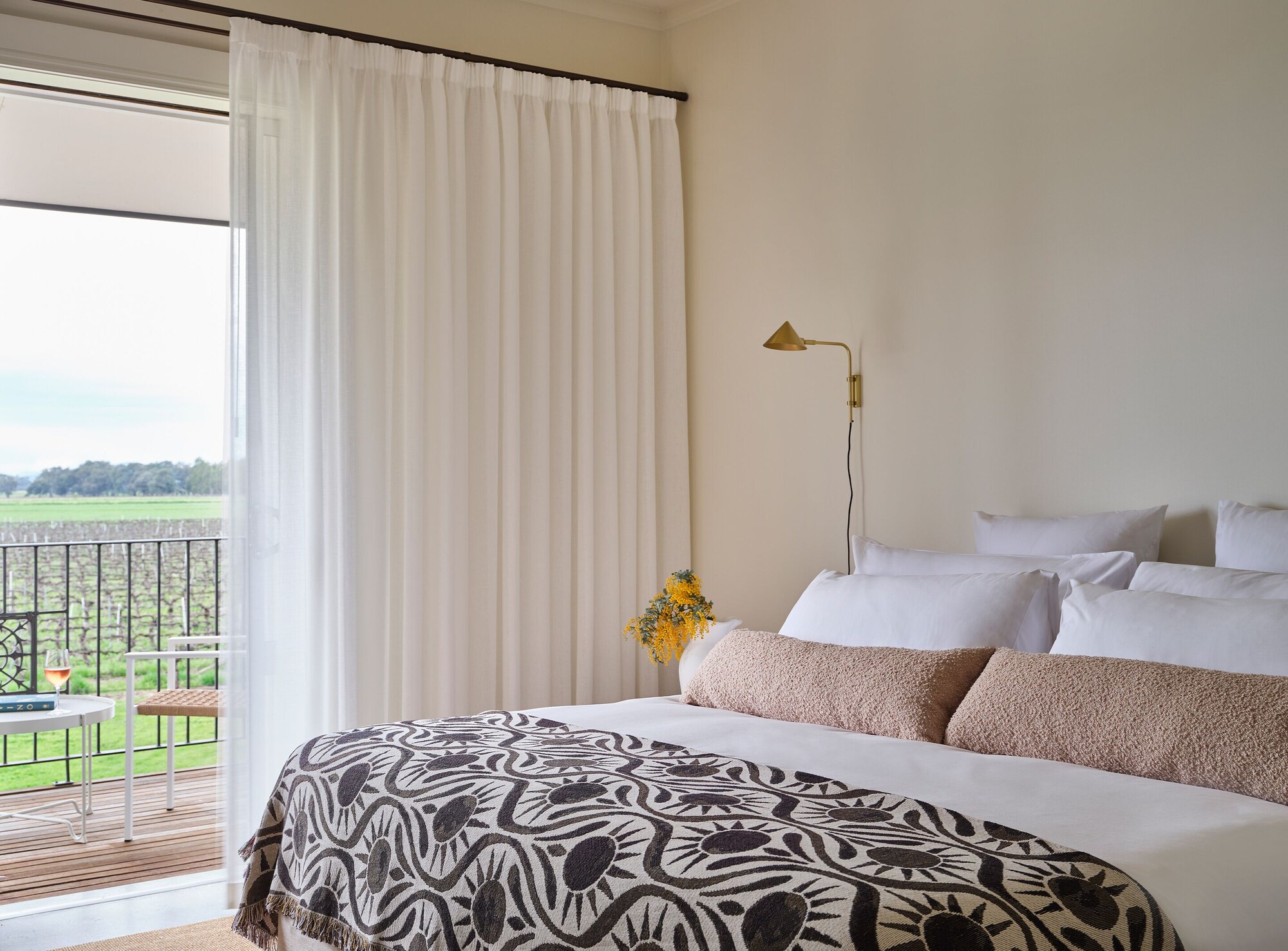 Superior Balcony Sunset، Lancemore Milawa 2/5