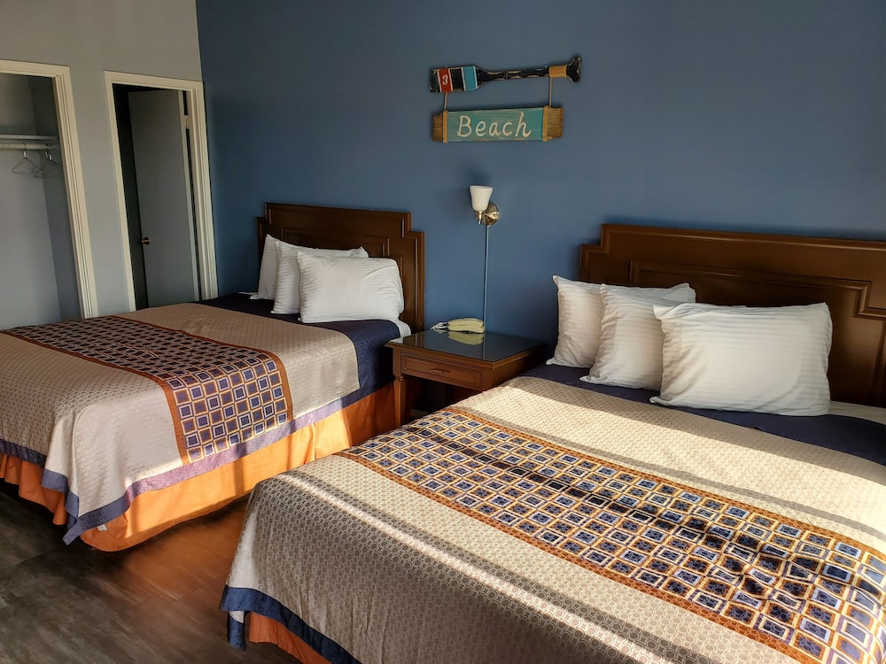Sea Garden Motel 14/63