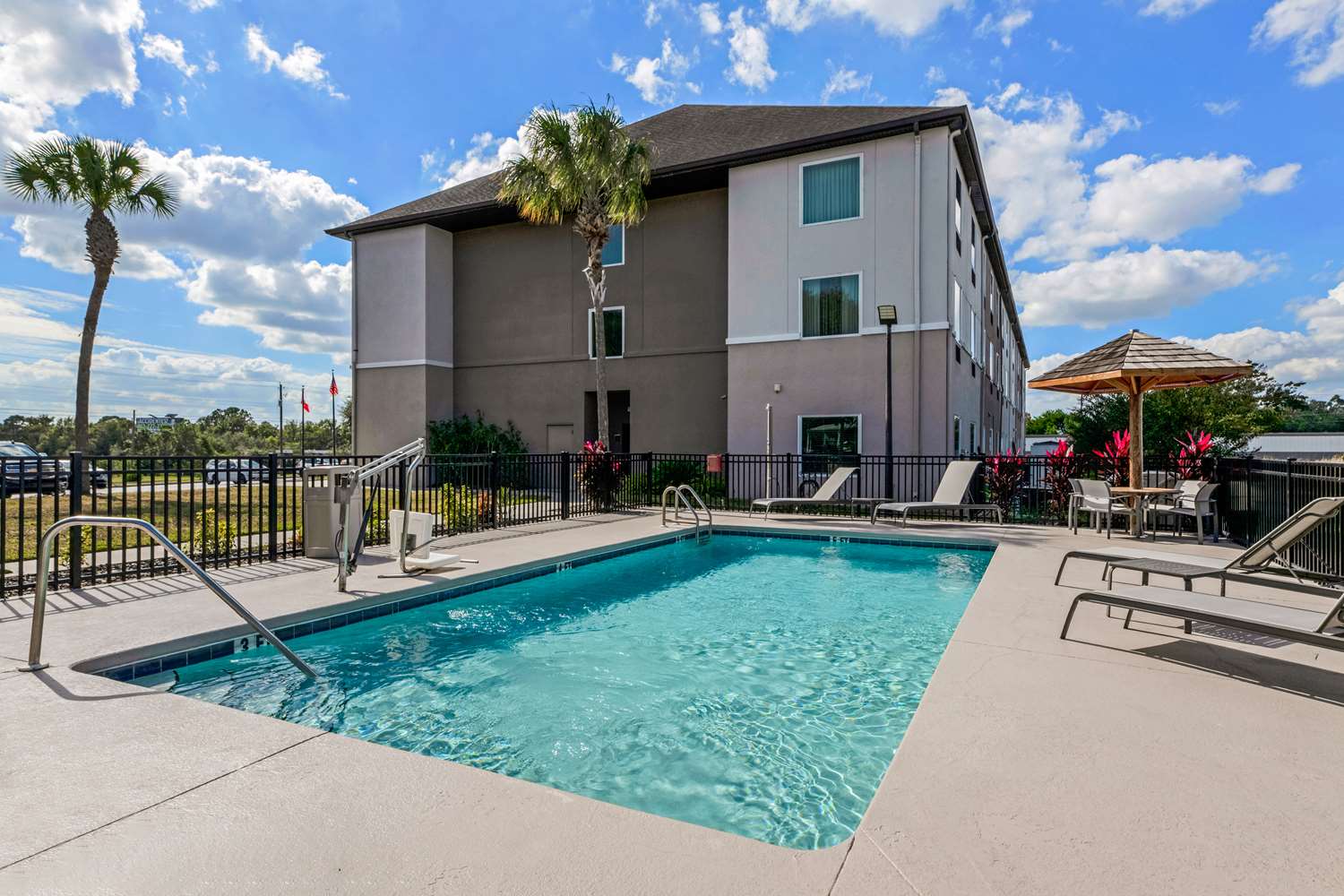 Best Western Auburndale Inn & Suites 41/42