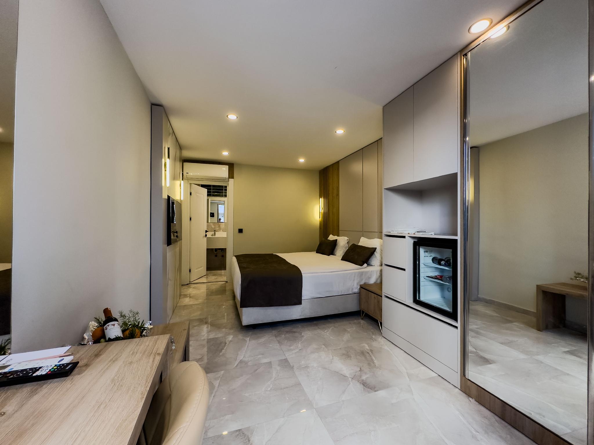 Garden, Deluxe, Suite
