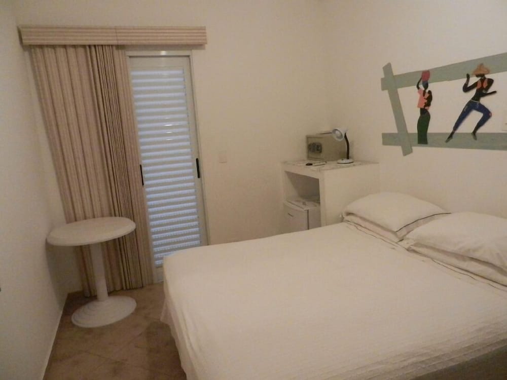 Iracemar Hotel Guaruja 15/74