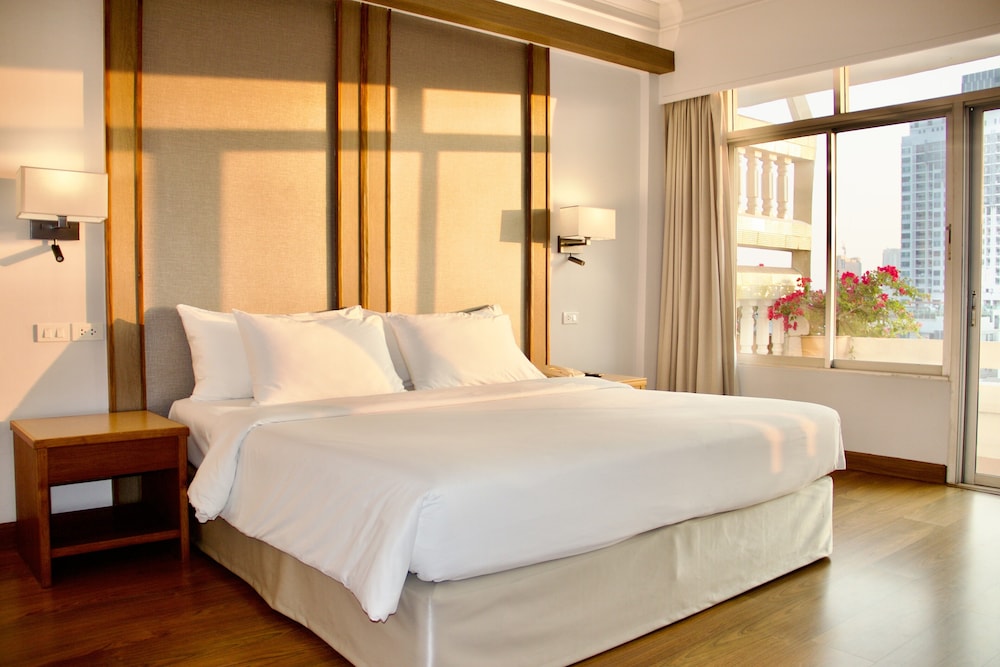 غرفة ديلوكس بسرير مزدوج، Golden Beach Hotel Pattaya 6/10