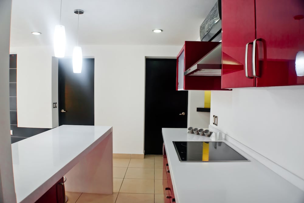 Ramada by Wyndham Acapulco Hotel and Suites 40/61