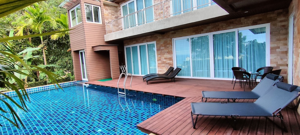 Phuket Jungle Experience Resort 14/35