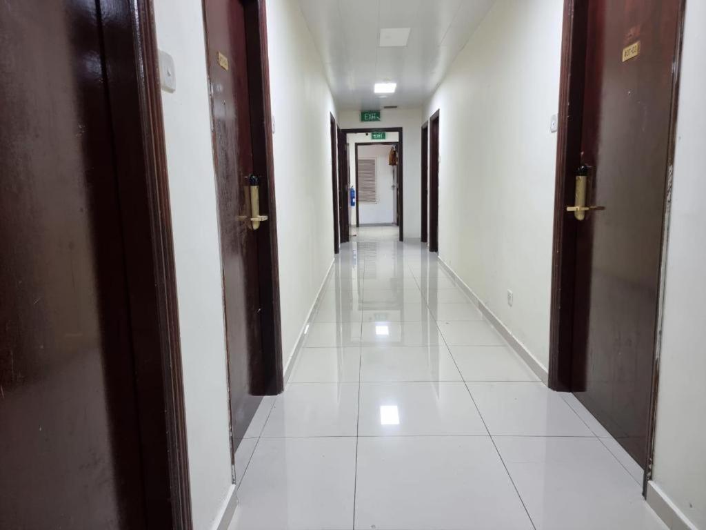 DARLENE HOTEL 34/50