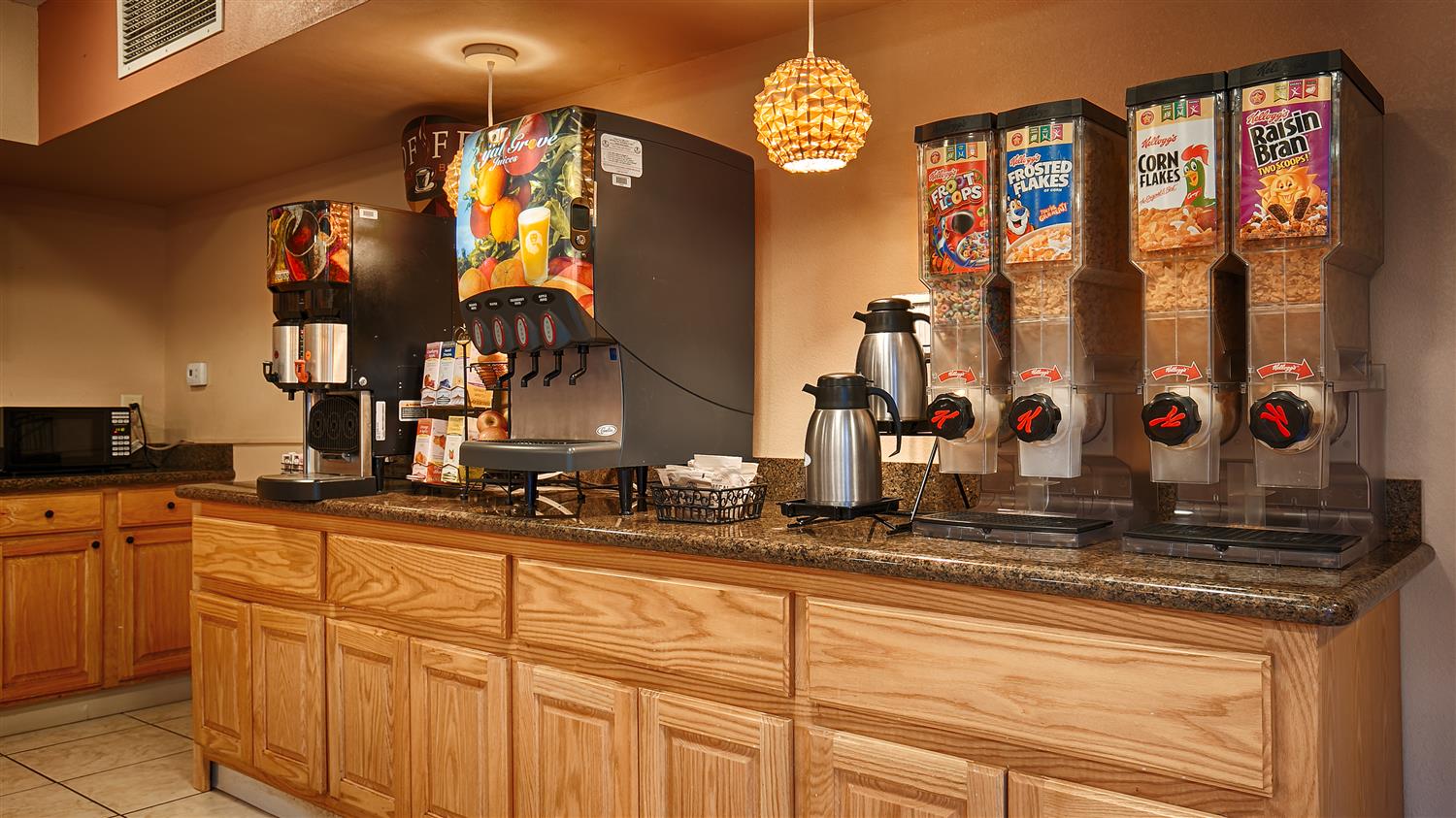 Holiday Inn Express & Suites Phoenix-Tempe 15/22