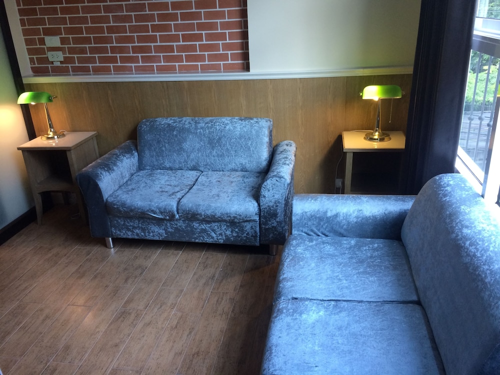 BOURBON ST BOUTIQUE HOTEL 22/35