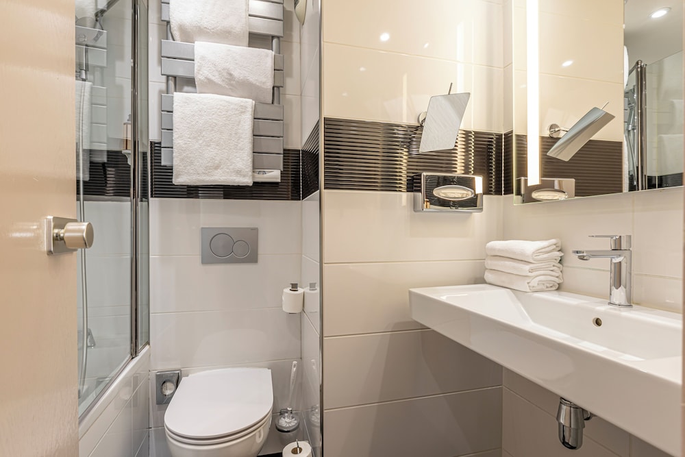 Mercure Paris Place d Italie 72/74