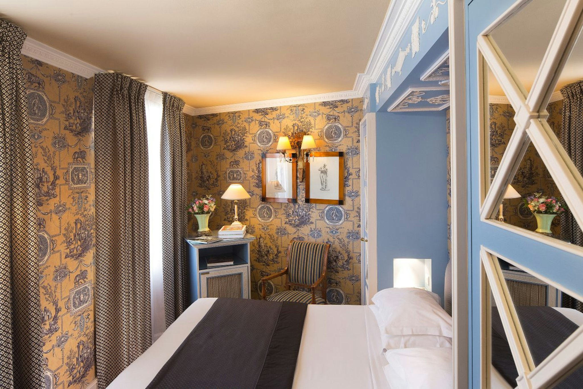 Hotel Des Grands Hommes 8/25