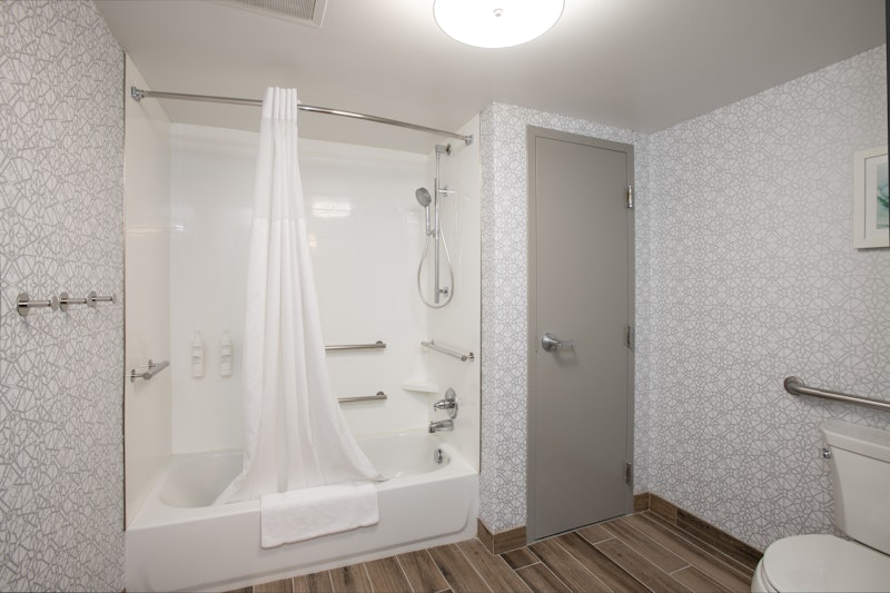 Hampton Inn Dry Ridge 37/37