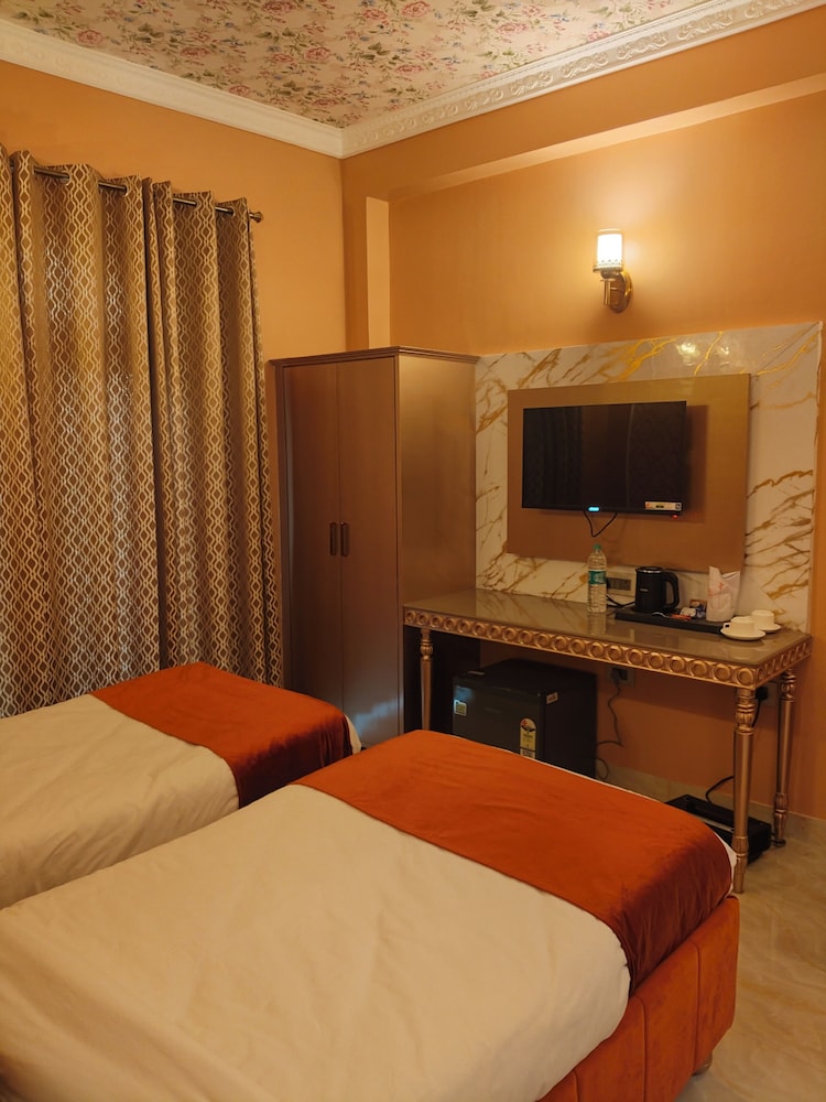 Ray Of Maya Retreat and Resorts 15/47