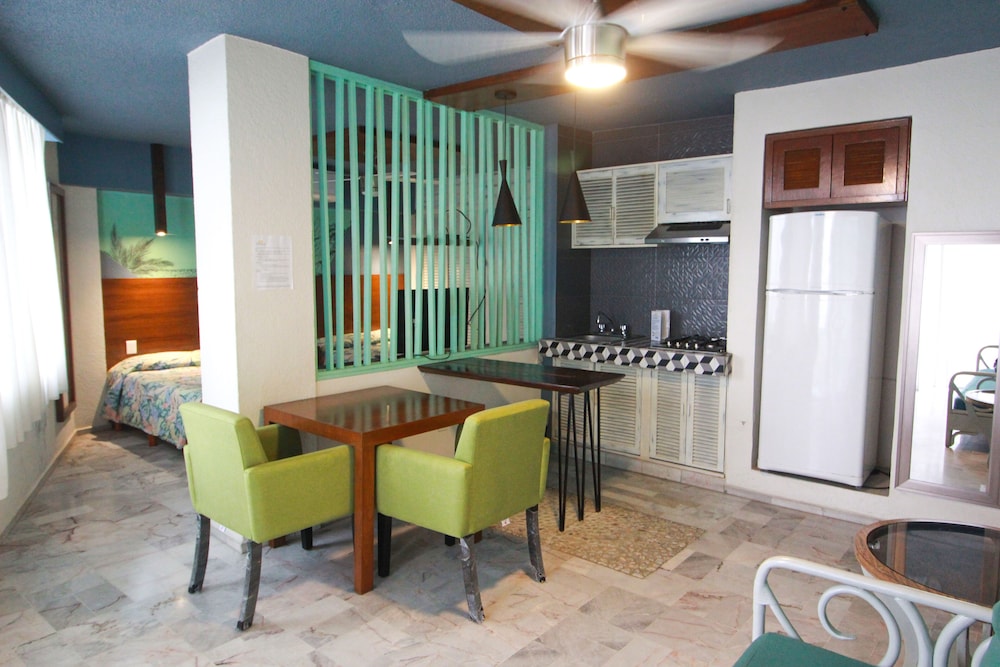 Hotel Suites Jazmin Acapulco 45/50