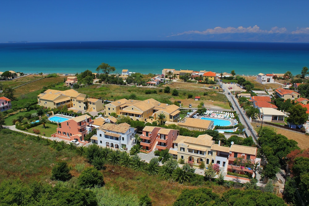 Nireas Studios And Apartments 30/42