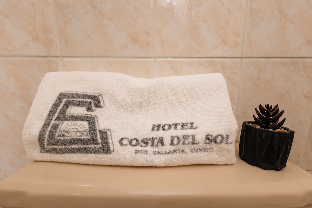 Hotel Costa del Sol 13/21