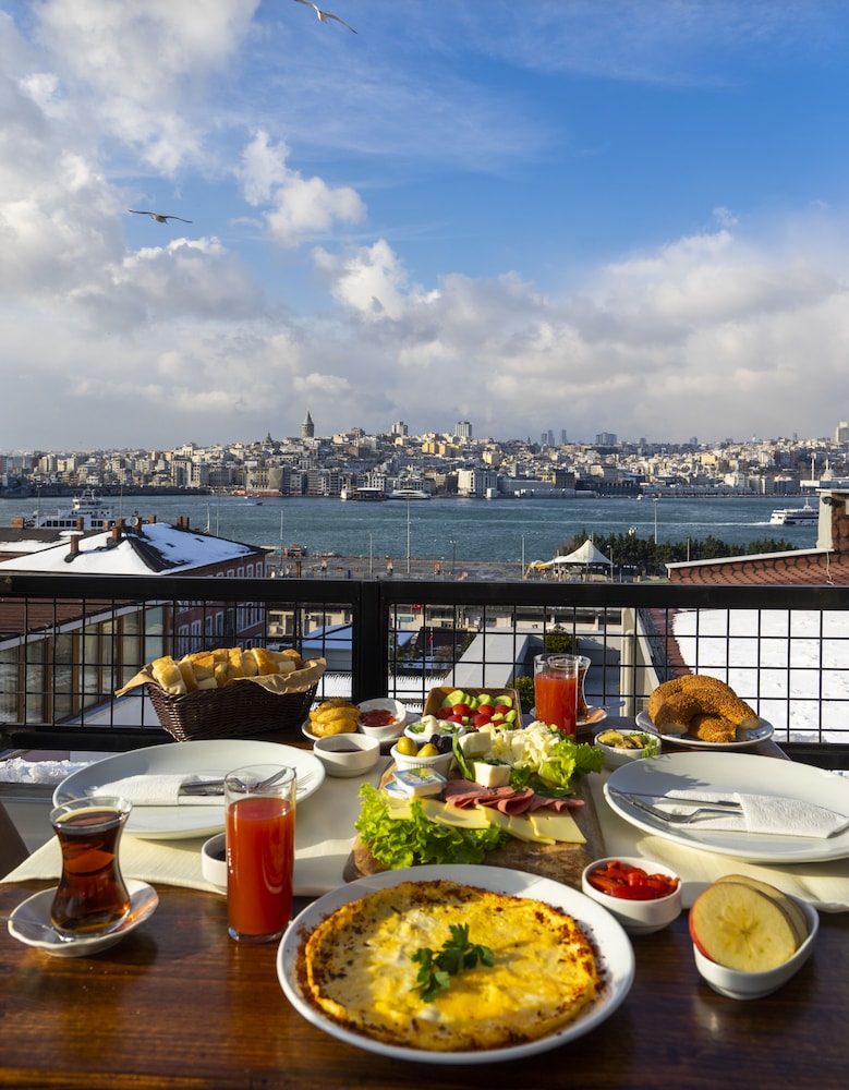 SAYEBAN GOLD HOTEL 48/65
