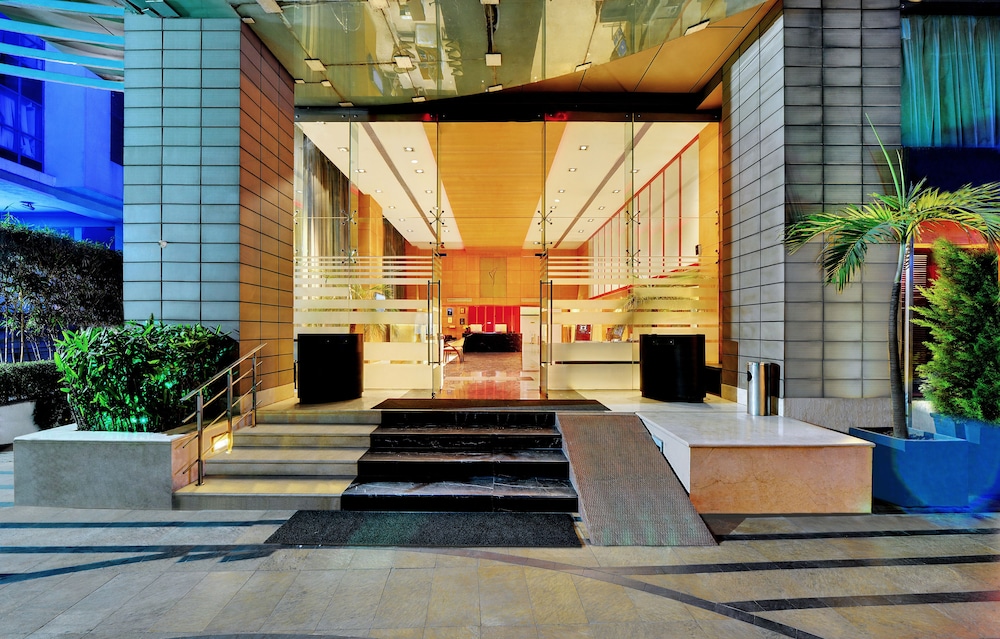 IRIS HOTEL 8/60