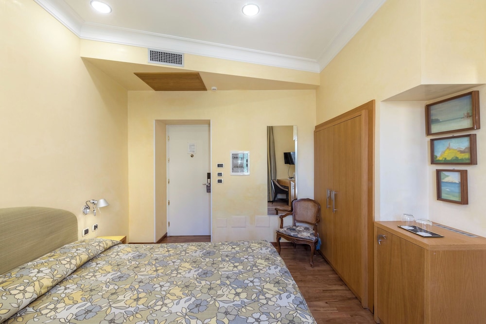 Palazzo Papaleo 41/65