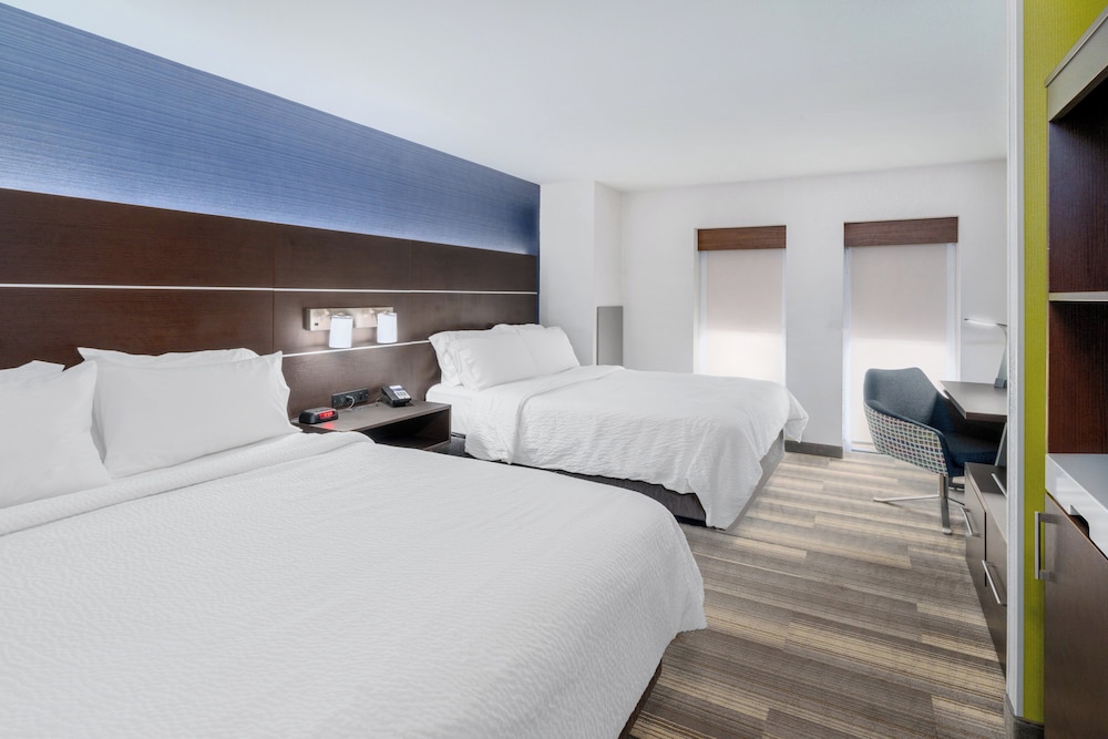 Holiday Inn Express And Suites Deadwood Gold Dust Casino 17/78