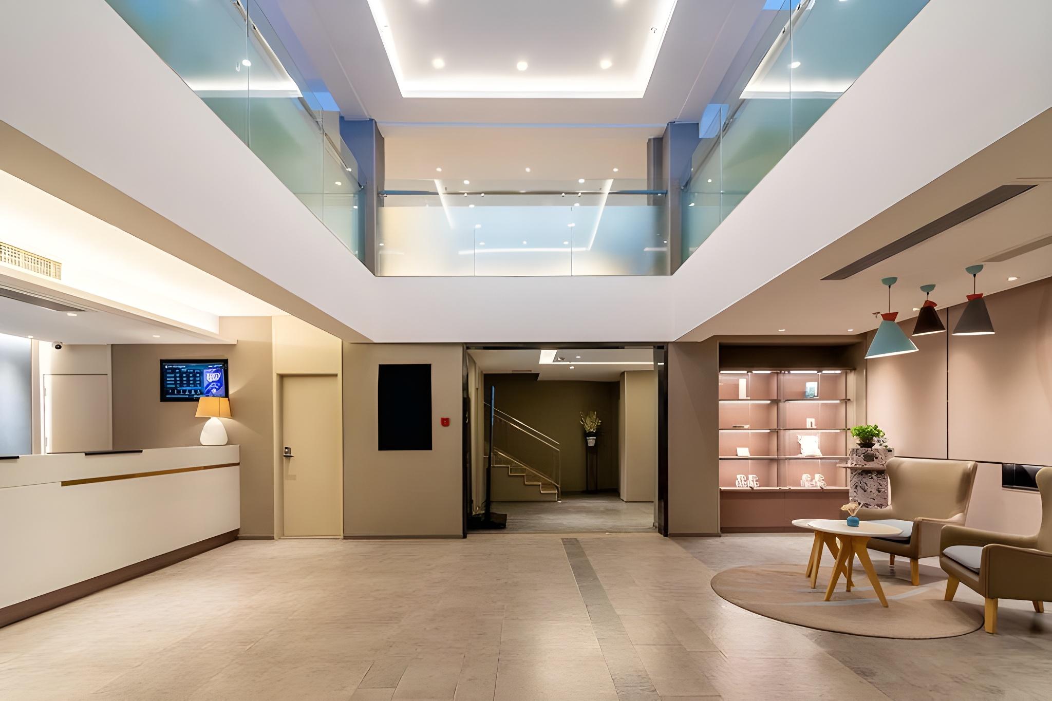 Home Inn Neo (Xiamen Railway Station Wenzao) 26/36