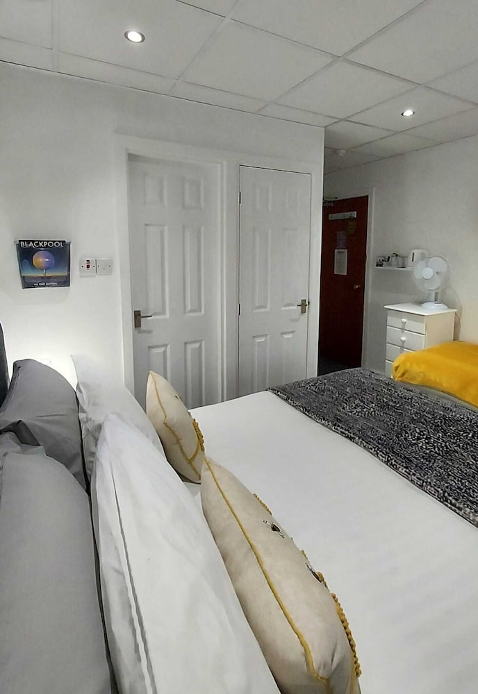 غرفة عائلية