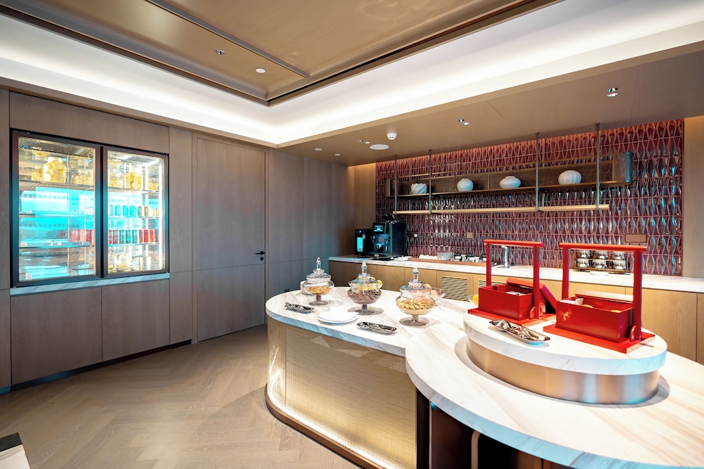 Hyatt Regency Huangshan Hengjiangwan 50/65