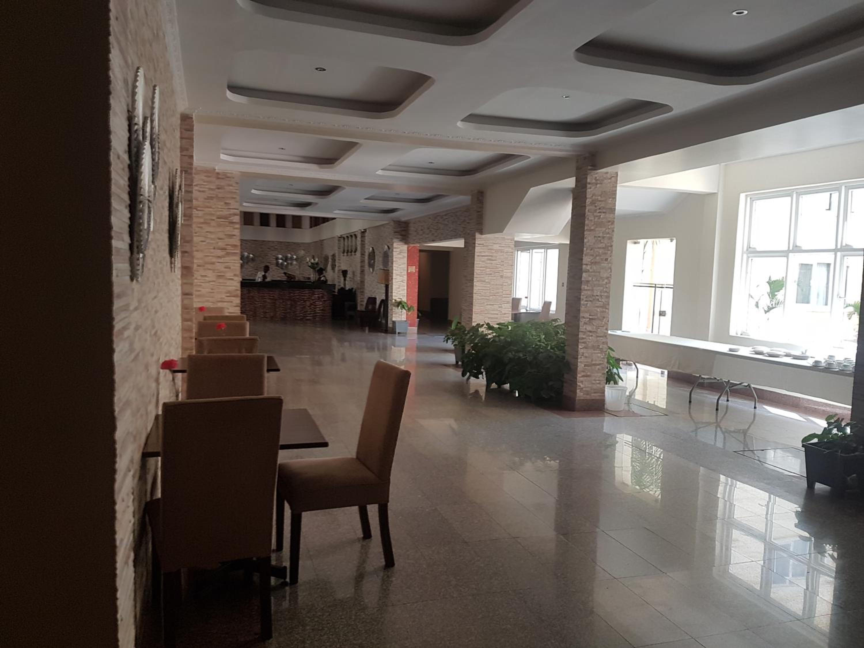 The Vic Hotel 28/50
