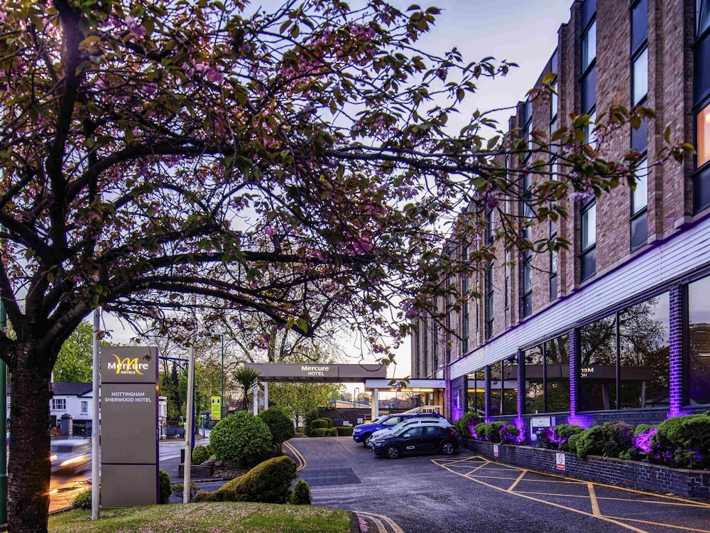 Mercure Nottingham Sherwood Hotel 47/50