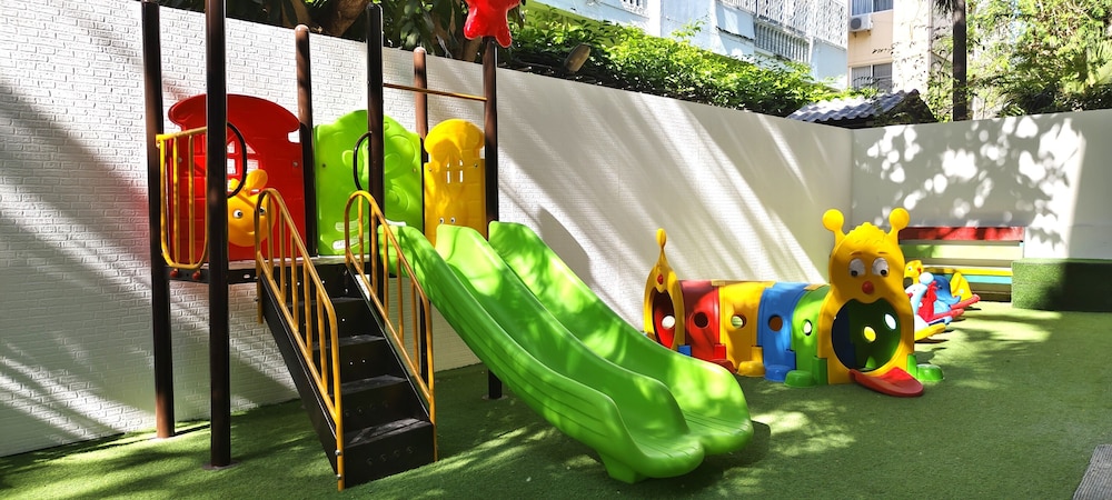 Pooh Beach Resort and Spa 45/57