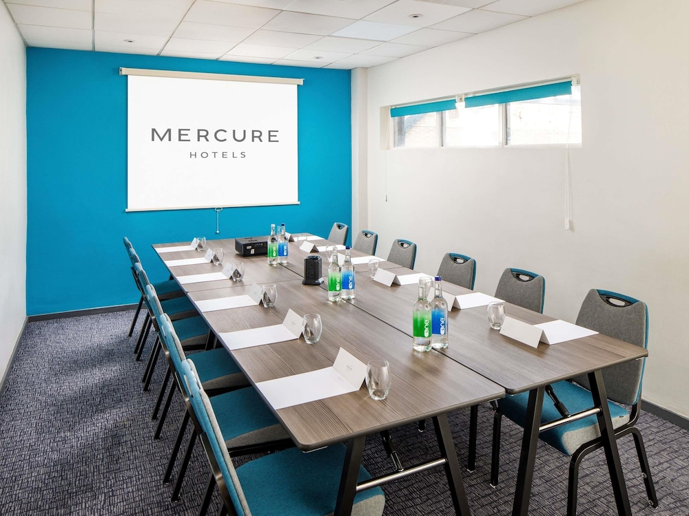 Mercure Bedford Centre Hotel 43/50