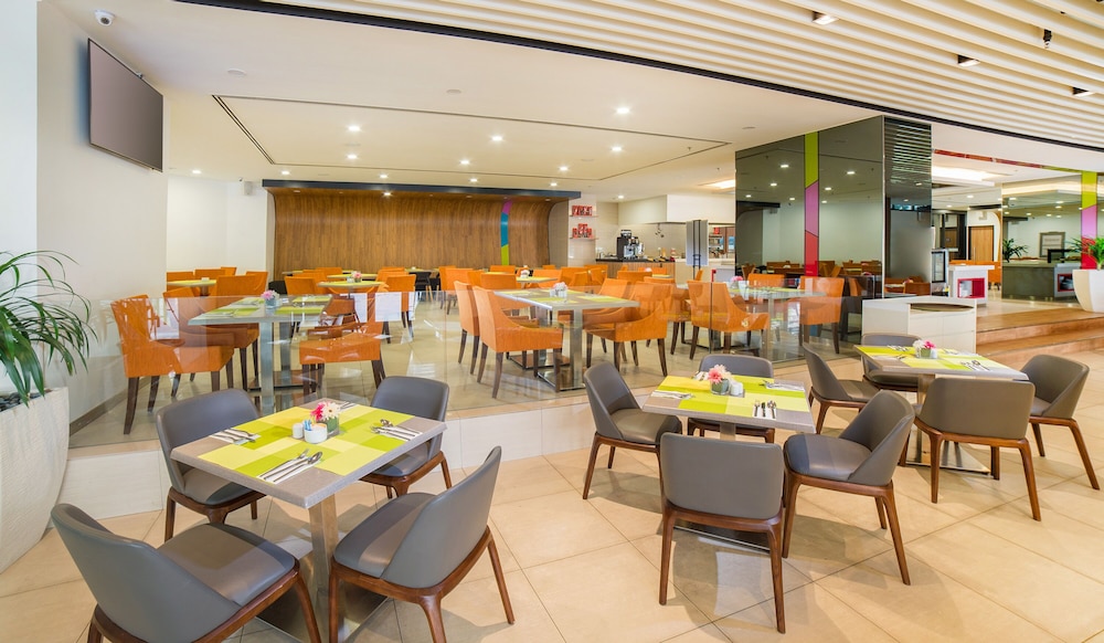 Oakwood Hotel and Residence Kuala Lumpur 27/34
