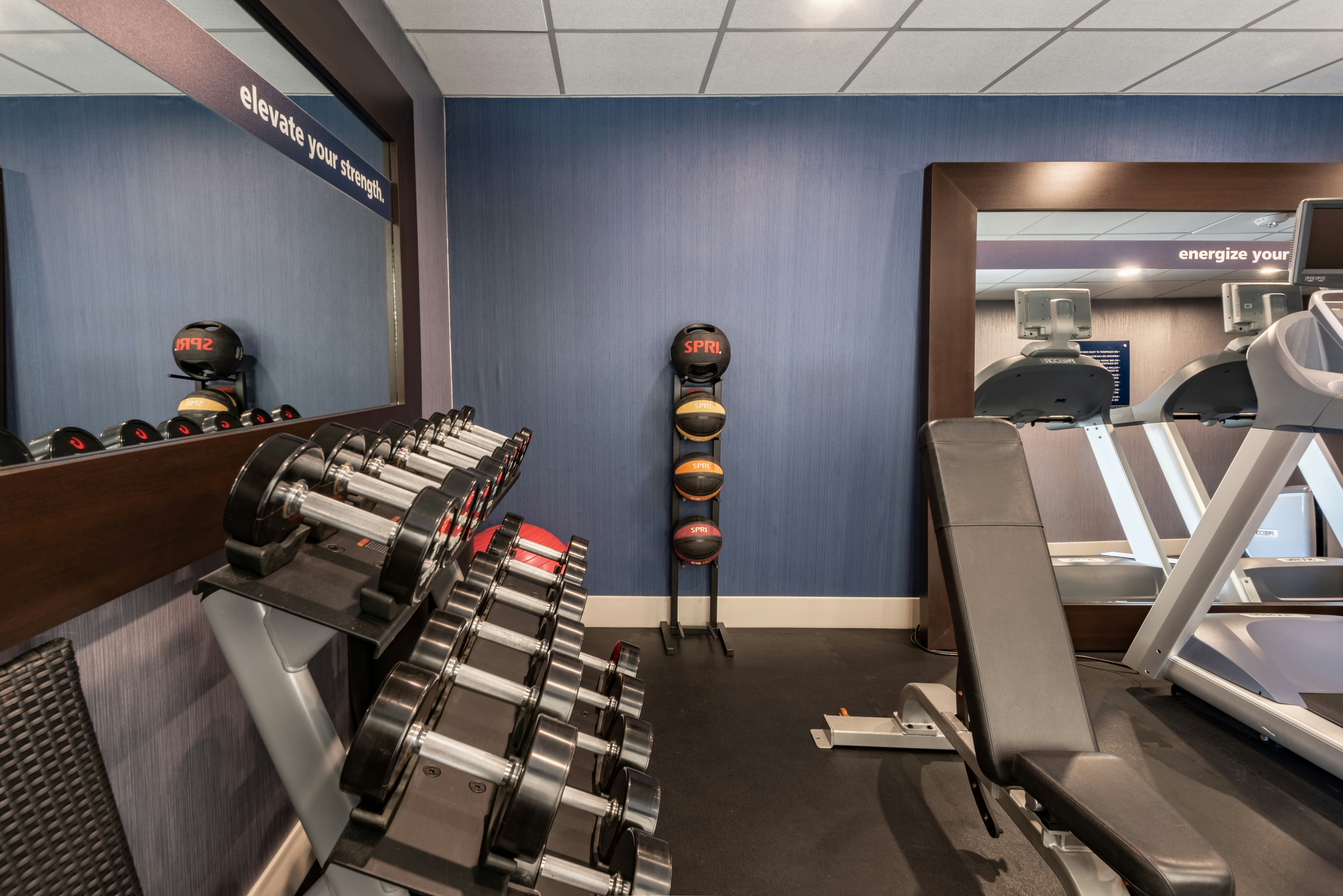 Hampton Inn Waco 21/42