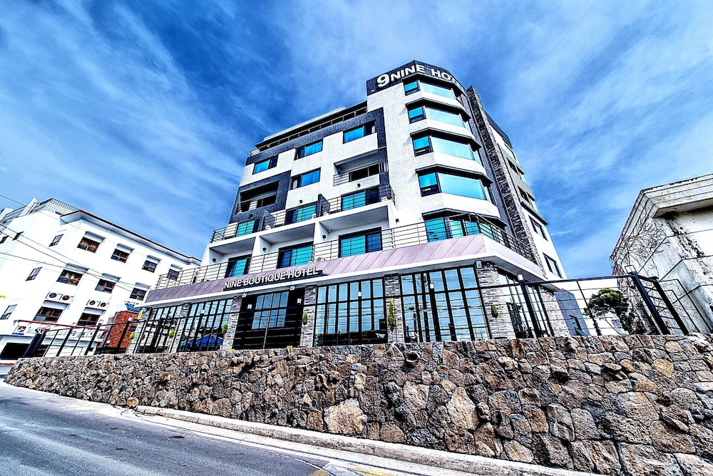 Nine Boutique Hotel 5/67