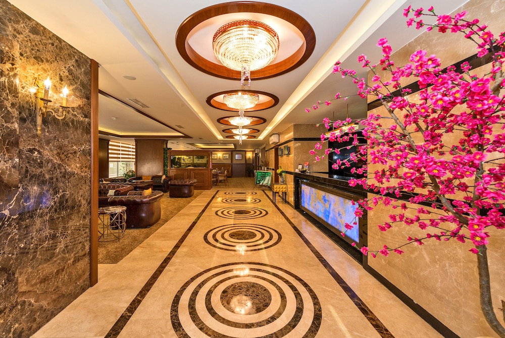 Dab Hotel 4/37