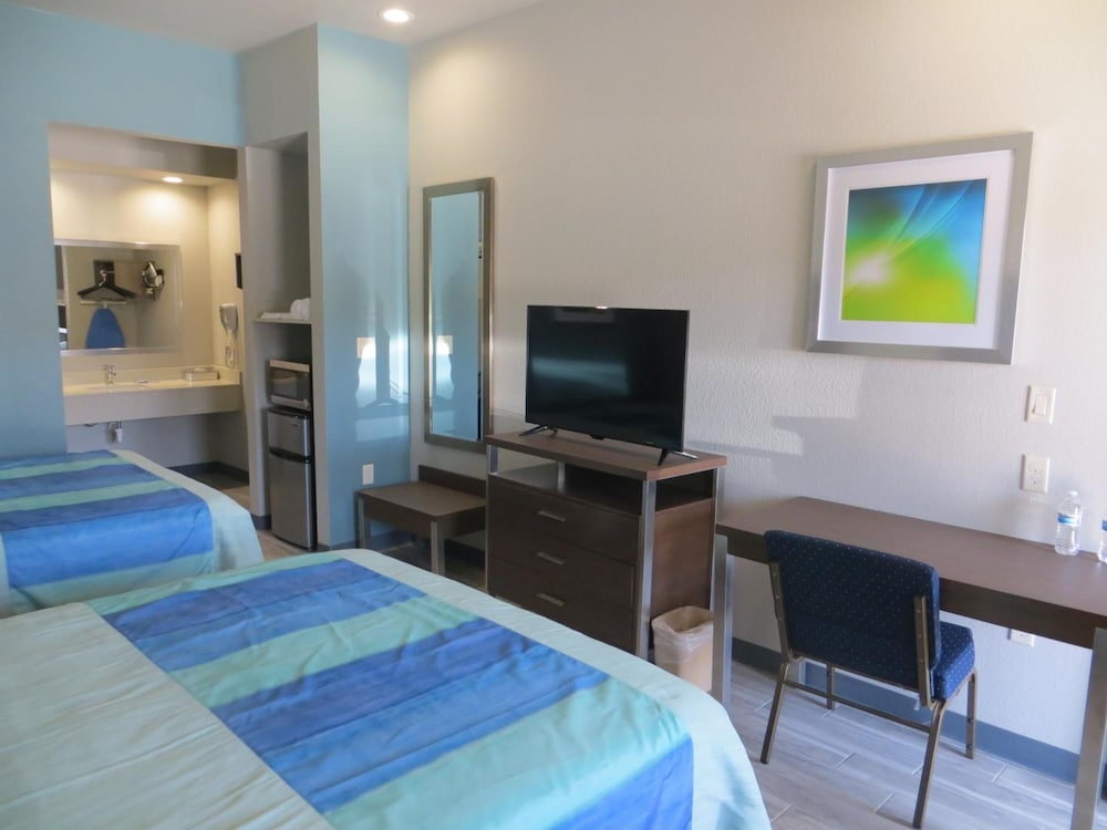 Blue Woodlands Hotel 14/41