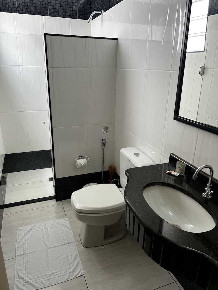 GRANDE HOTEL PARANAVAI 34/39