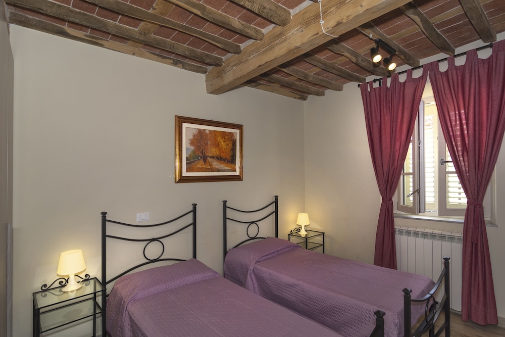 Art Gallery B&B 8/33
