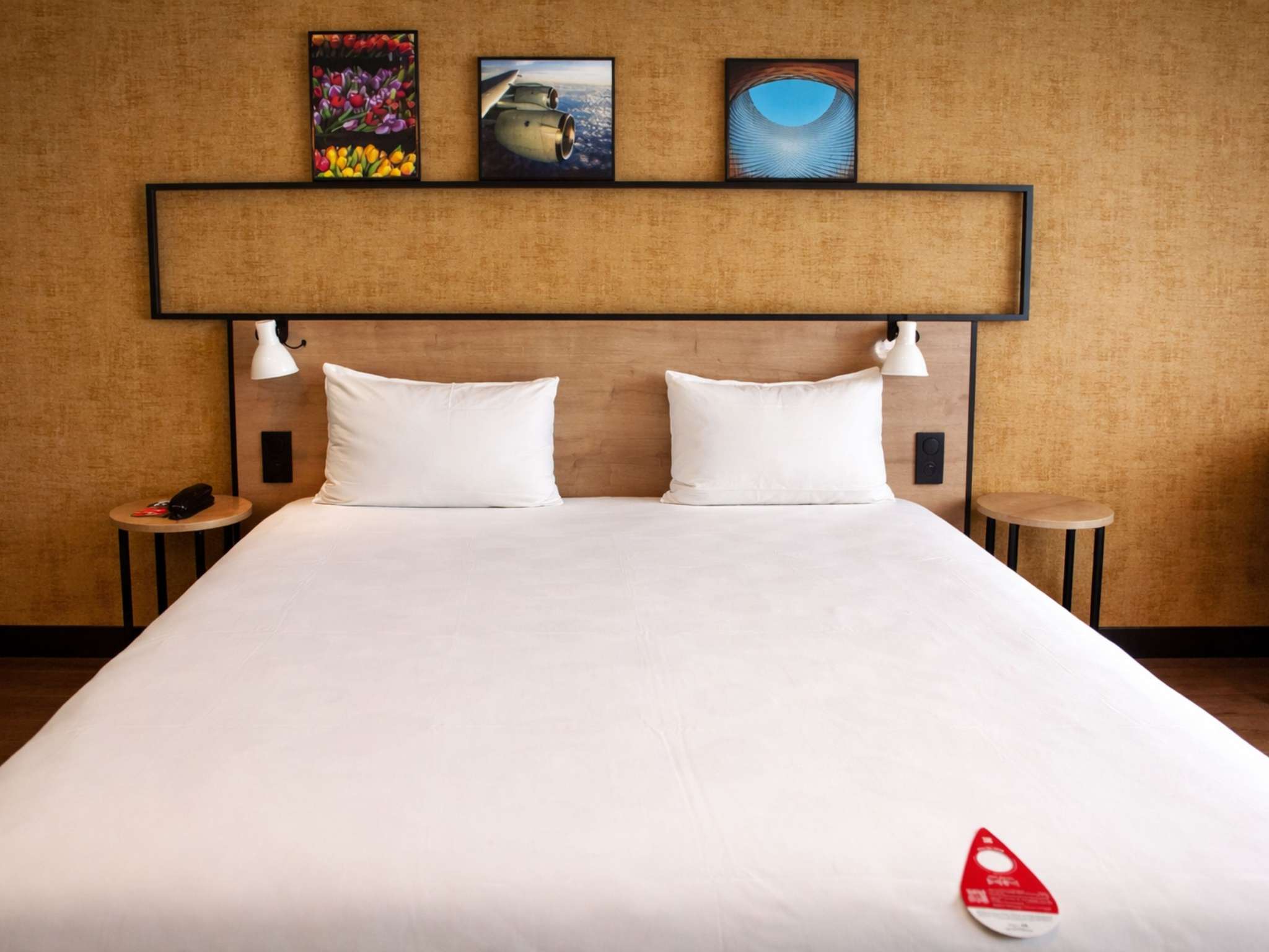 PREMIUM, KING BED