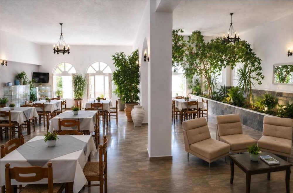 Porto Castello 50/70