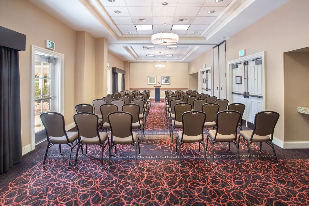 Holiday Inn Colorado Springs(Airport) 43/49