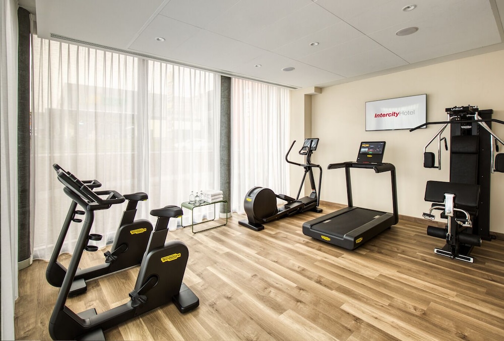 Intercityhotel Zurich Airport 32/68