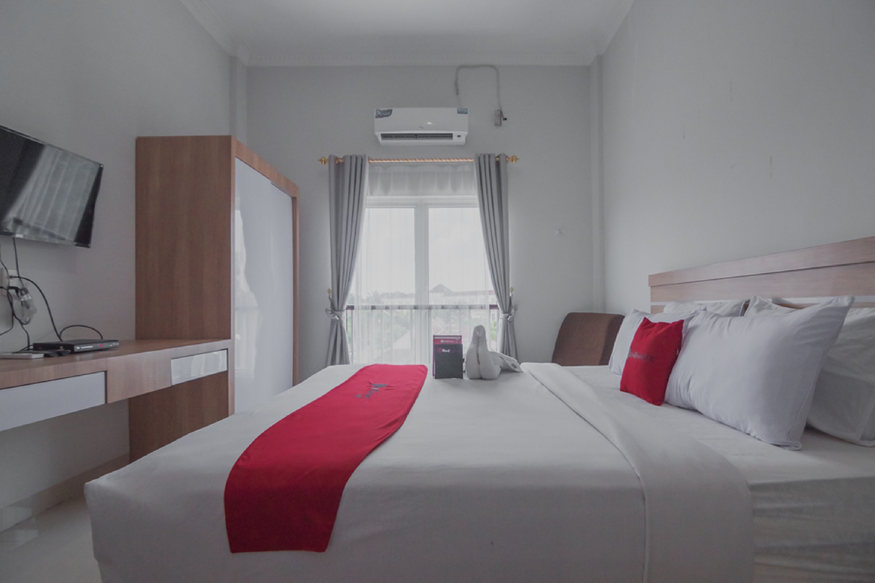 Reddoorz Near Hermes Place Polonia Medan 10/34
